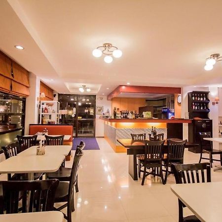 The Red Palm Suites And Restaurant Butuan City Exterior foto
